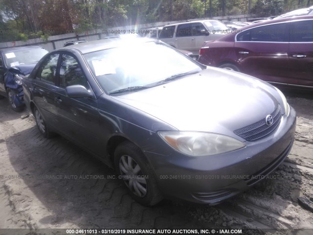JTDBE32K020103593 - 2002 TOYOTA CAMRY LE/XLE/SE GRAY photo 1