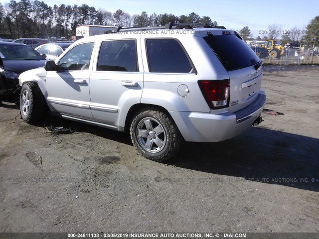 1J8HR58227C590344 - 2007 JEEP GRAND CHEROKEE LIMITED SILVER photo 3