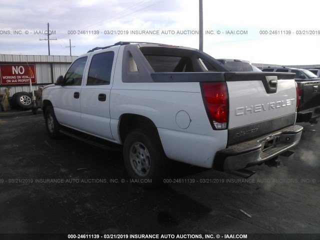 3GNEC12ZX5G228466 - 2005 CHEVROLET AVALANCHE C1500 WHITE photo 3