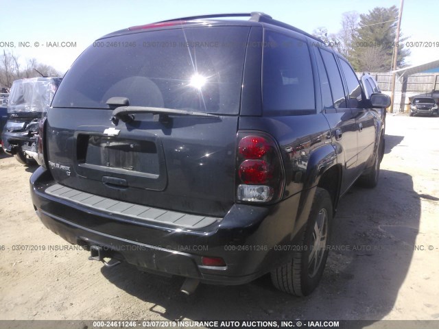 1GNDT13S272287259 - 2007 CHEVROLET TRAILBLAZER LS/LT BLACK photo 4