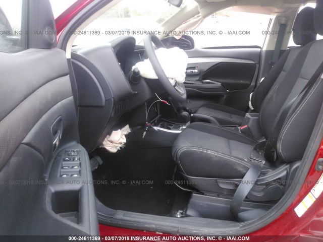 JA4AD2A36JZ004865 - 2018 MITSUBISHI OUTLANDER ES RED photo 5