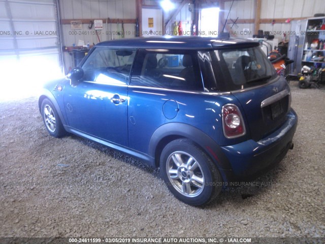 WMWSU3C51CT261532 - 2012 MINI COOPER BLUE photo 3