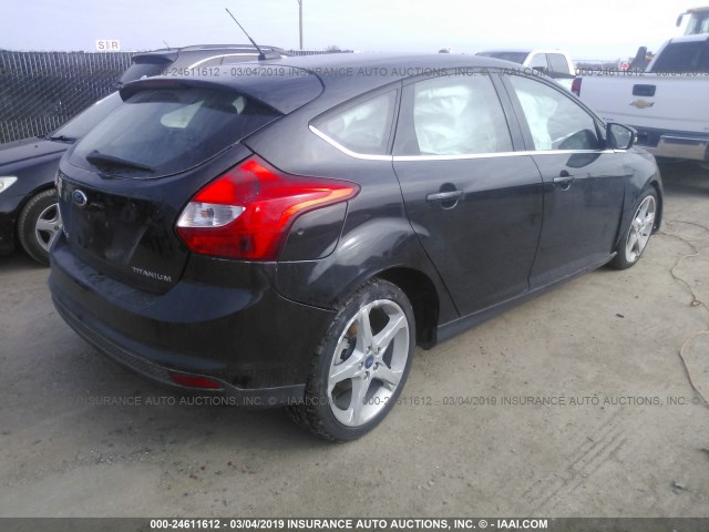 1FAHP3N23CL304894 - 2012 FORD FOCUS TITANIUM BLACK photo 4