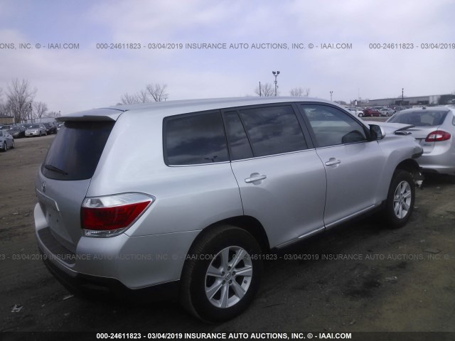 5TDZA3EH6DS032832 - 2013 TOYOTA HIGHLANDER PLUS SILVER photo 4