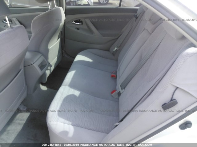 4T4BF3EK6BR215284 - 2011 TOYOTA CAMRY SE/LE/XLE SILVER photo 8