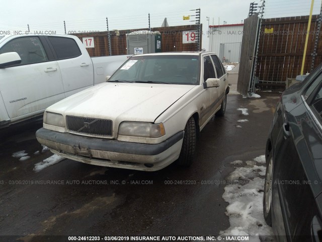 YV1LS5718R1172071 - 1994 VOLVO 850 WHITE photo 2