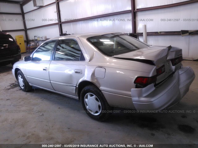 4T1BG22K0XU400590 - 1999 TOYOTA CAMRY CE/LE/XLE 金色 照片 3