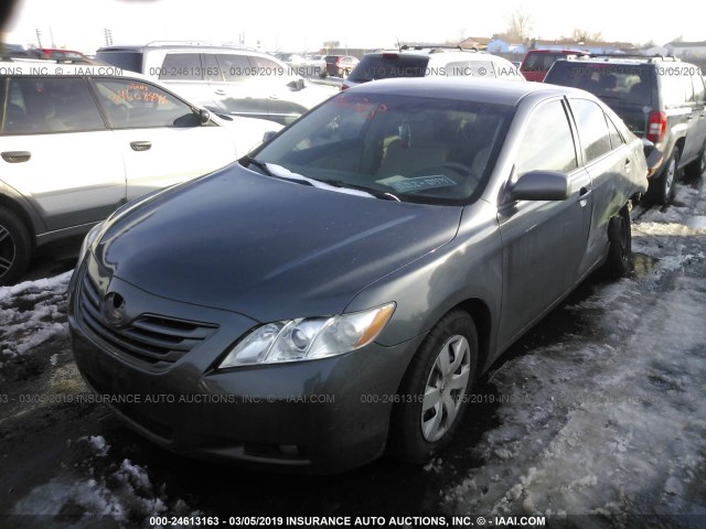 JTNBE46K373058229 - 2007 TOYOTA CAMRY NEW GENERAT CE/LE/XLE/SE GRAY photo 2