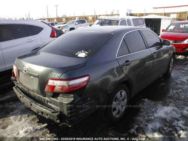 JTNBE46K373058229 - 2007 TOYOTA CAMRY NEW GENERAT CE/LE/XLE/SE GRAY photo 4