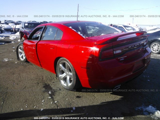 2C3CDXHG2EH161159 - 2014 DODGE CHARGER SXT RED photo 3