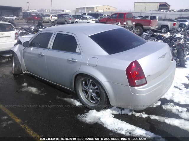 2C3KA43R16H263534 - 2006 CHRYSLER 300 SILVER photo 3