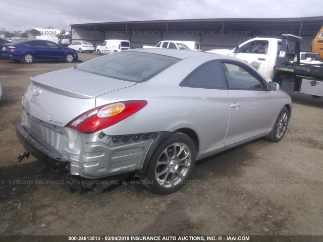 4T1CA30P44U020920 - 2004 TOYOTA CAMRY SOLARA SE/SLE ვერცხლისფერი ფოტო 4