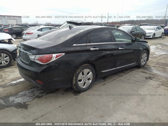 KMHEC4A46CA060686 - 2012 HYUNDAI SONATA HYBRID BLACK photo 4