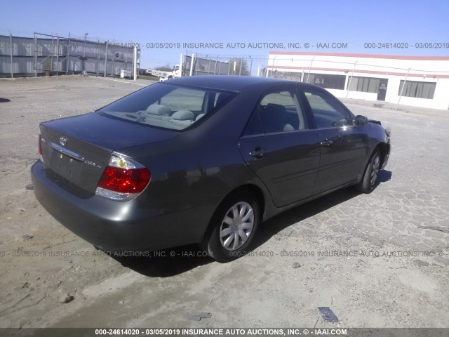 4T1BE32K15U522173 - 2005 TOYOTA CAMRY LE/XLE/SE GRAY photo 4