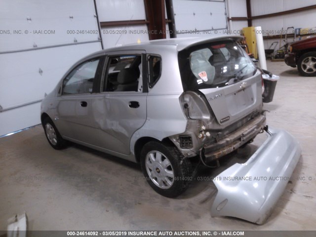 KL1TG62635B310966 - 2005 CHEVROLET AVEO LT SILVER photo 3