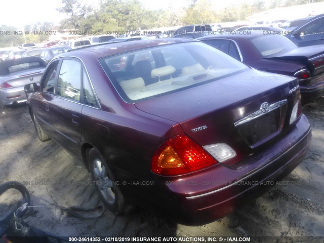 4T1BF28B9YU056592 - 2000 TOYOTA AVALON XL/XLS RED photo 3