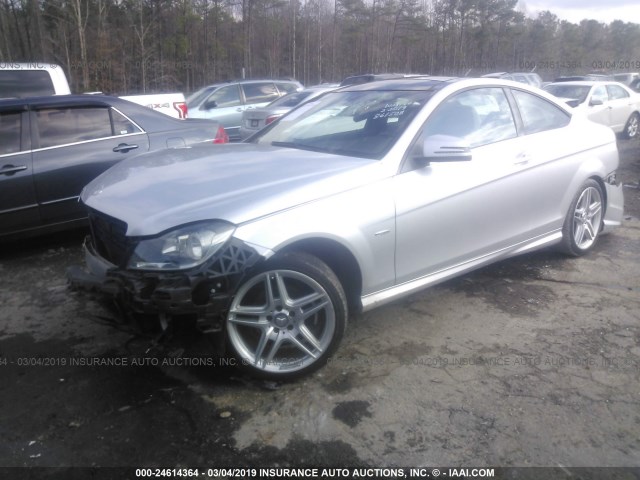 WDDGJ4HBXCF861508 - 2012 MERCEDES-BENZ C 250 SILVER photo 2