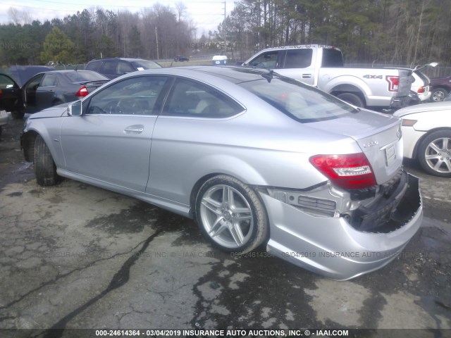 WDDGJ4HBXCF861508 - 2012 MERCEDES-BENZ C 250 SILVER photo 3