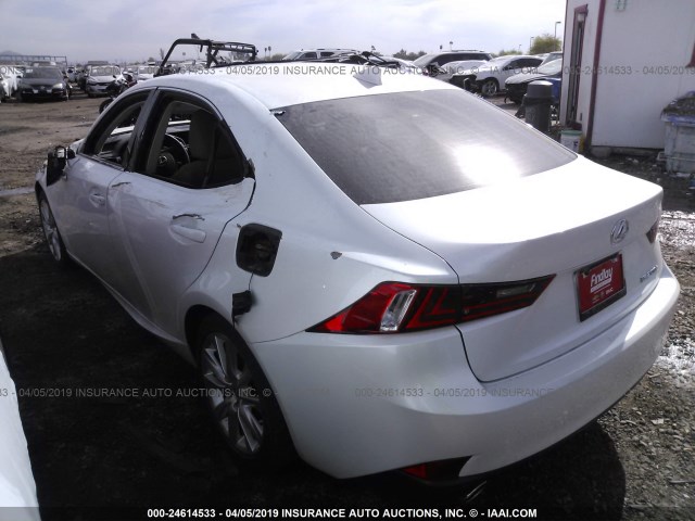 JTHBA1D20G5006982 - 2016 LEXUS IS 200T WHITE photo 3