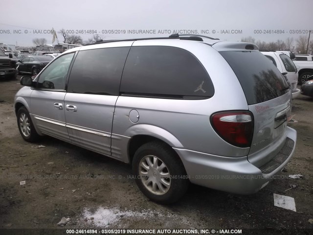 2C4GP54L53R357339 - 2003 CHRYSLER TOWN & COUNTRY LXI SILVER photo 3