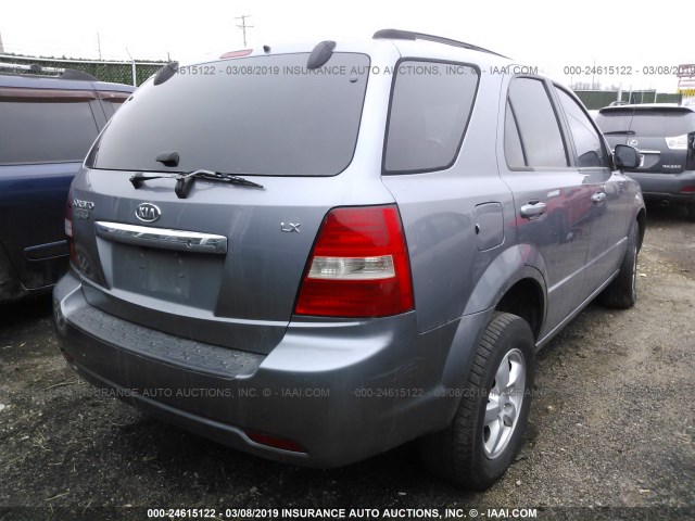 KNDJD735385765758 - 2008 KIA SORENTO EX/LX GRAY photo 4