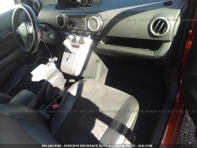 JTLZE4FE2CJ006937 - 2012 TOYOTA SCION XB ORANGE photo 5