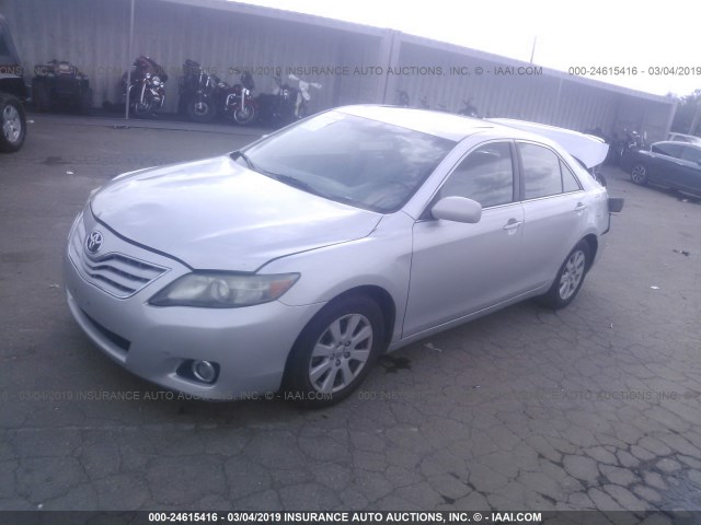 4T1BK46K89U078062 - 2009 TOYOTA CAMRY SE/LE/XLE WHITE photo 2