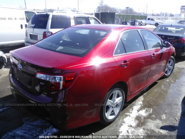 4T1BF1FK2CU625076 - 2012 TOYOTA CAMRY SE/LE/XLE RED photo 4