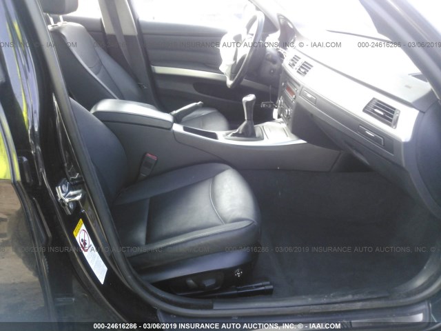 WBAPL33529A515133 - 2009 BMW 335 XI BLACK photo 5