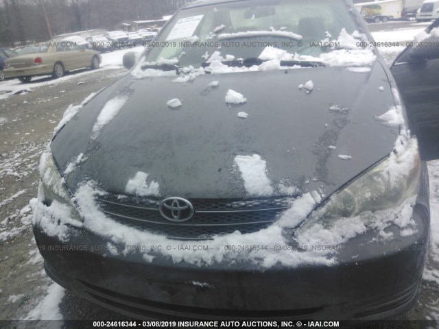 4T1BE32K44U909444 - 2004 TOYOTA CAMRY LE/XLE/SE GRAY photo 6
