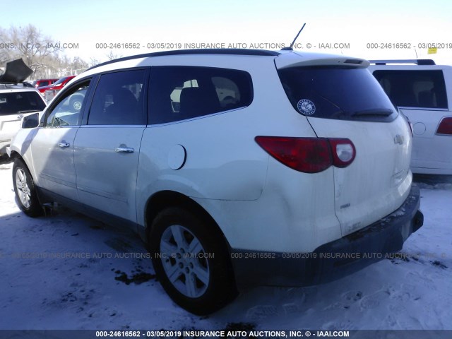 1GNKVGED7BJ174960 - 2011 CHEVROLET TRAVERSE LT WHITE photo 3