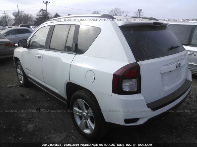 1C4NJCBA2GD743014 - 2016 JEEP COMPASS SPORT WHITE photo 3