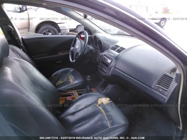 1N4BL11D42C123069 - 2002 NISSAN ALTIMA SE BLACK photo 5