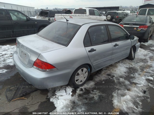 JA3AJ26E15U015444 - 2005 MITSUBISHI LANCER ES SILVER photo 4