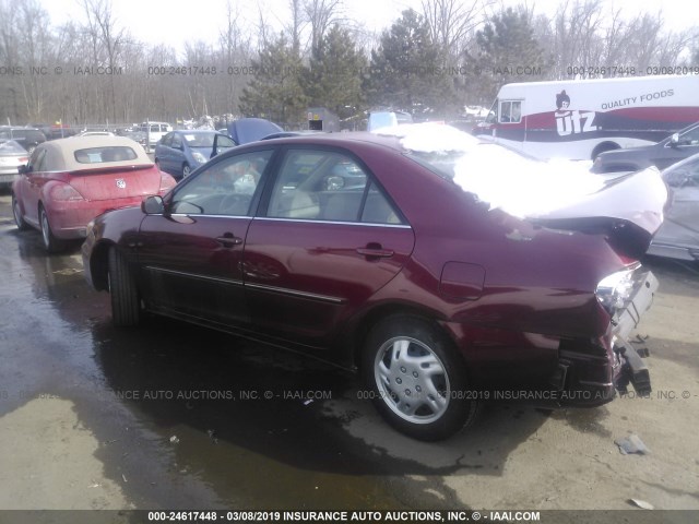 4T1BE30K03U124694 - 2003 TOYOTA CAMRY LE/XLE/SE RED photo 3