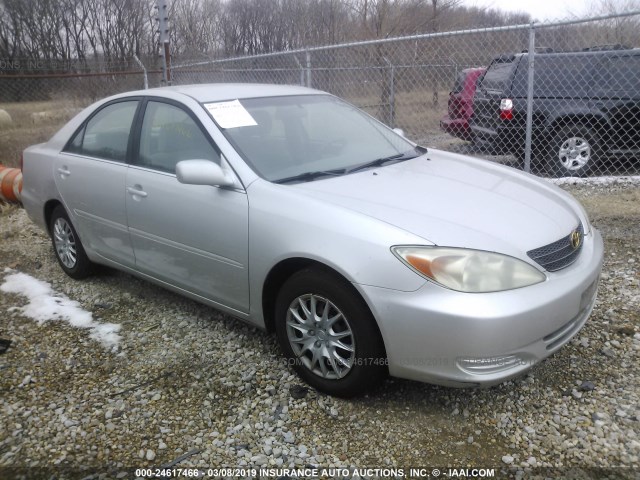4T1BE32KX3U119306 - 2003 TOYOTA CAMRY LE/XLE/SE SILVER photo 1