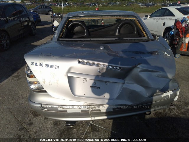 WDBKK65F33F273730 - 2003 MERCEDES-BENZ SLK 320 SILVER photo 6