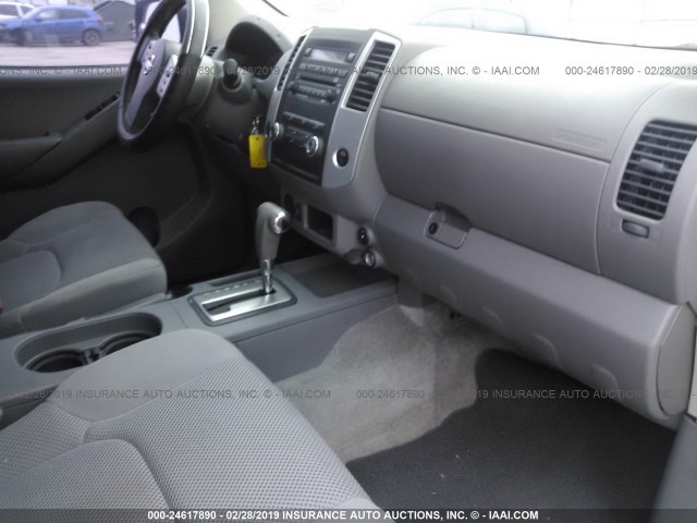 1N6AD0ERXCC478958 - 2012 NISSAN FRONTIER SILVER photo 5