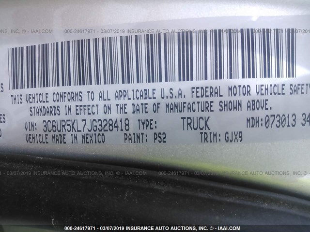 3C6UR5KL7JG328418 - 2018 RAM 2500 LARAMIE SILVER photo 9