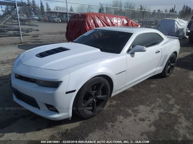 2G1FK1EJ1E9142438 - 2014 CHEVROLET CAMARO 2SS WHITE photo 2