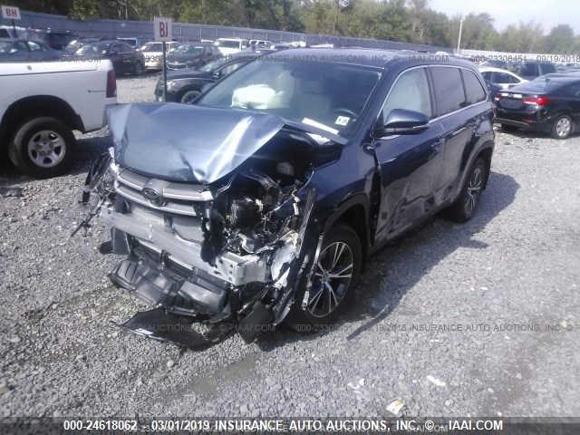 5TDBZRFH7JS907018 - 2018 TOYOTA HIGHLANDER LE/LE PLUS BLUE photo 2