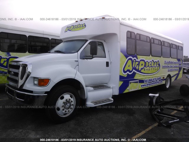 3FRNF6FC4AV275925 - 2010 FORD F650 WHITE photo 2