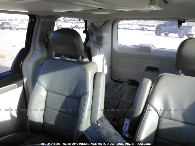 2V4RW6DX4AR333377 - 2010 VOLKSWAGEN ROUTAN SEL GRAY photo 8