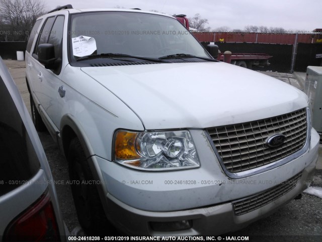 1FMFU18585LA96031 - 2005 FORD EXPEDITION EDDIE BAUER WHITE photo 1