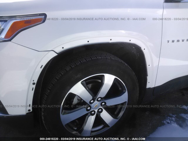 1GNERHKW0KJ149086 - 2019 CHEVROLET TRAVERSE WHITE photo 6