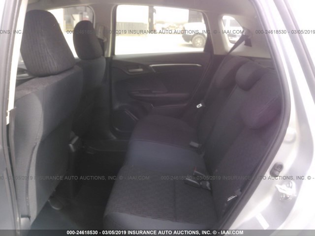 JHMGK5H56GS009000 - 2016 HONDA FIT LX SILVER photo 8