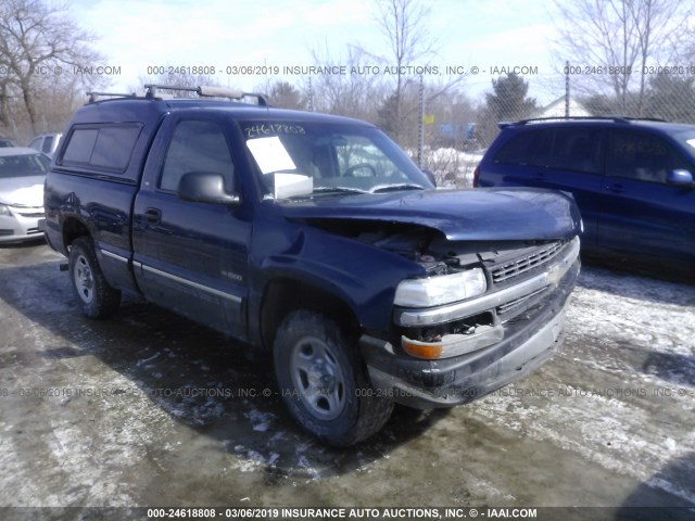 1GCEC14WX2Z193421 - 2002 CHEVROLET SILVERADO C1500 BLUE photo 1