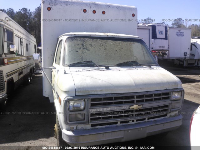 2GBHG31K3L4105823 - 1990 CHEVROLET G30 WHITE photo 7