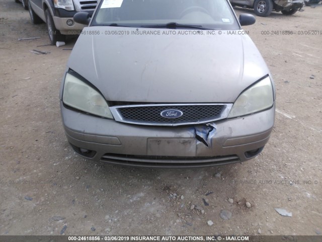 1FAFP34NX5W122159 - 2005 FORD FOCUS ZX4 TAN photo 6