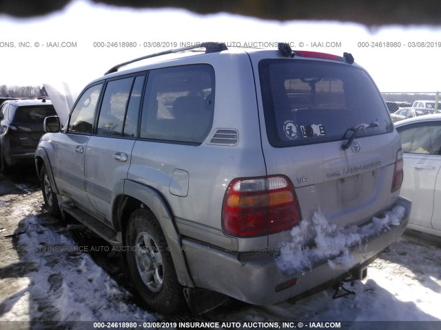 JTEHT05J312009322 - 2001 TOYOTA LAND CRUISER  SILVER photo 3